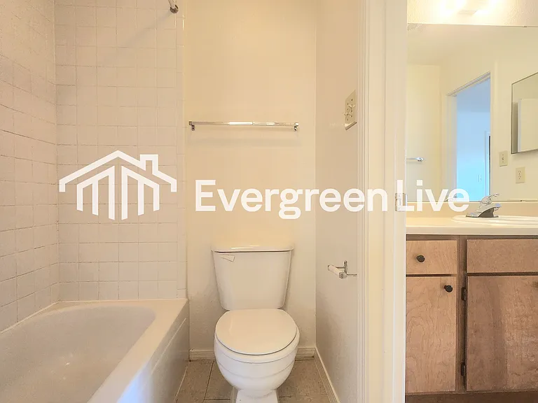 2144 Tesuque Ct — Photo 23