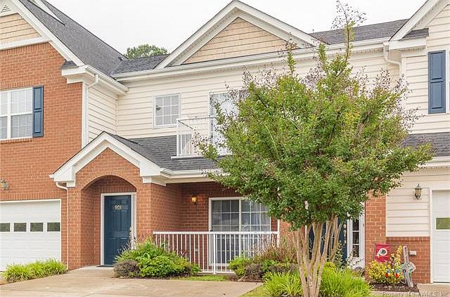 1st image of 903 Rustads Cir #903