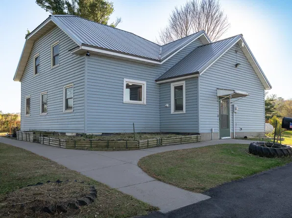 N12507 County Road Q, Glenwood City, WI 54013