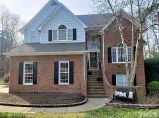 409 Neuse Ridge Dr, Clayton, NC 27527