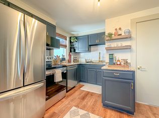 32 Thomas St, South Portland, ME 04106
