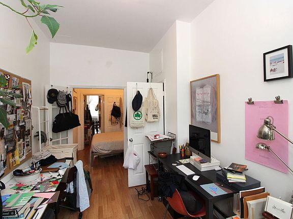 2nd image of 185 Greenpoint Ave APT 3R