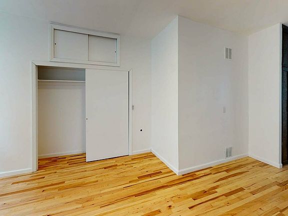 5th image of 346 W 52nd St #4CC