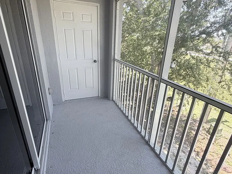 1328 SE 8th Ave — Photo 25