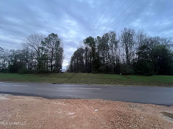 2nd image of 2435 Highway 43 N