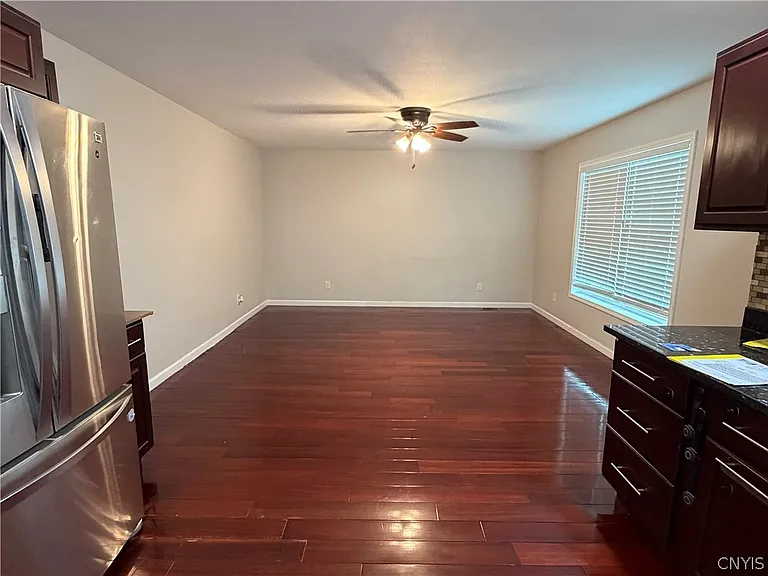 923 Emmett St — Photo 23