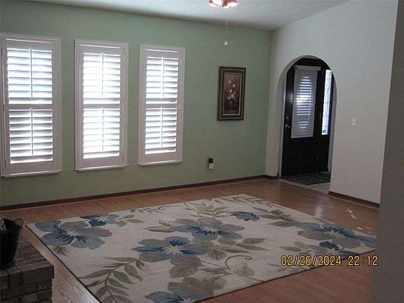 5th image of 1532 SE Croquet Street