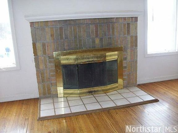 4th image of 17540 Saint Francis Boulevard