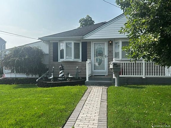2nd image of 45 W Clearwater Road