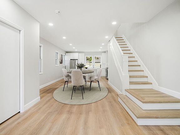 3rd image of 88-47 247th St