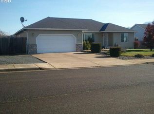 299 NW Teal St, Winston, OR 97496