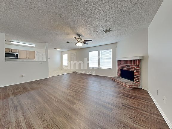 5th image of 1528 Englewood Dr