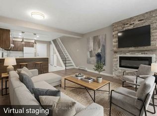 880 Broadview Ave #2, Toronto, ON M4K 2R1