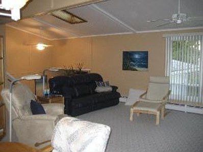 3rd image of 291 Essex Ct