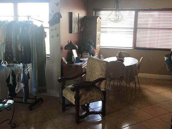 4th image of 10030 NW 9th Street Cir APT 204-7