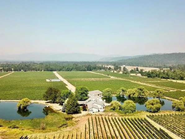 7821 Holland Loop Rd, Cave Junction, OR 97523