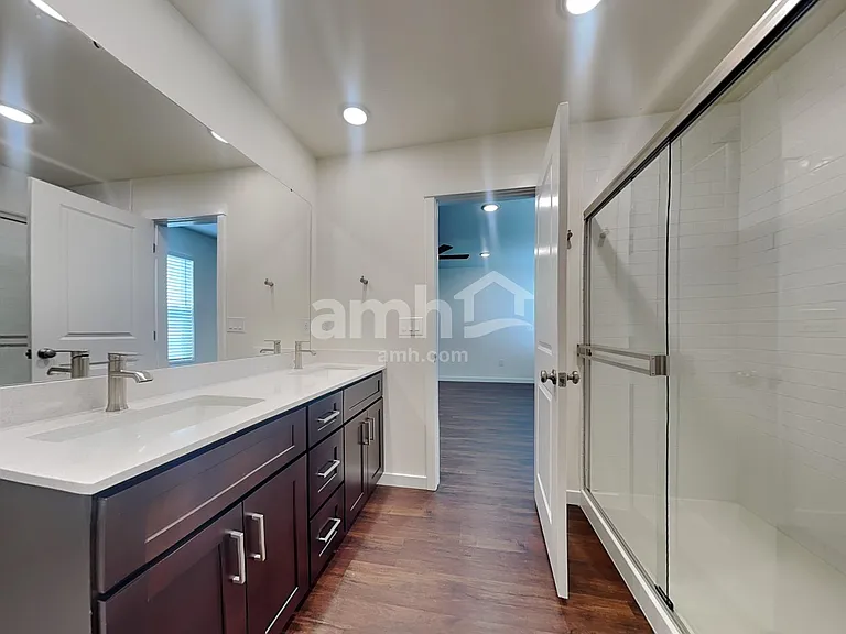 9428 W Shumard St — Photo 13