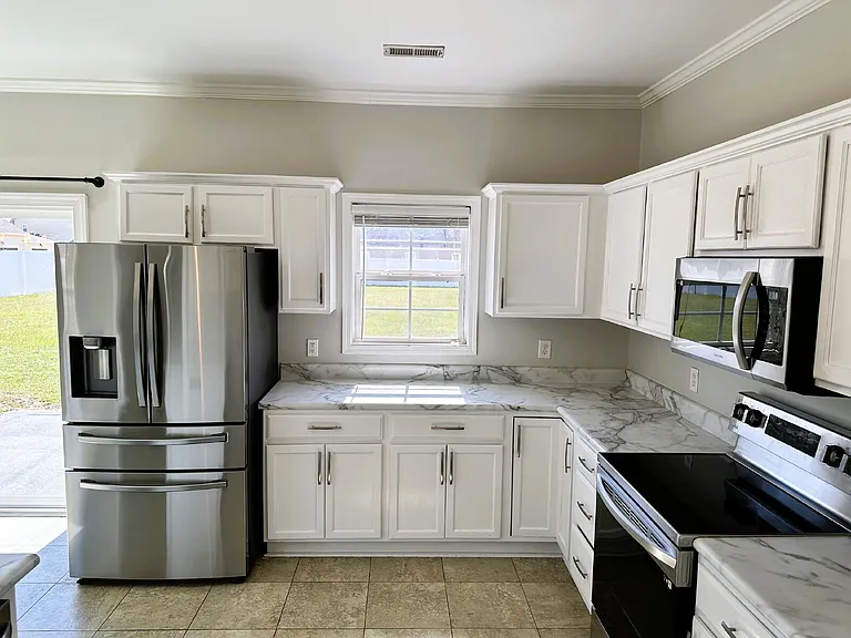 163 Sunflower St — Photo 8