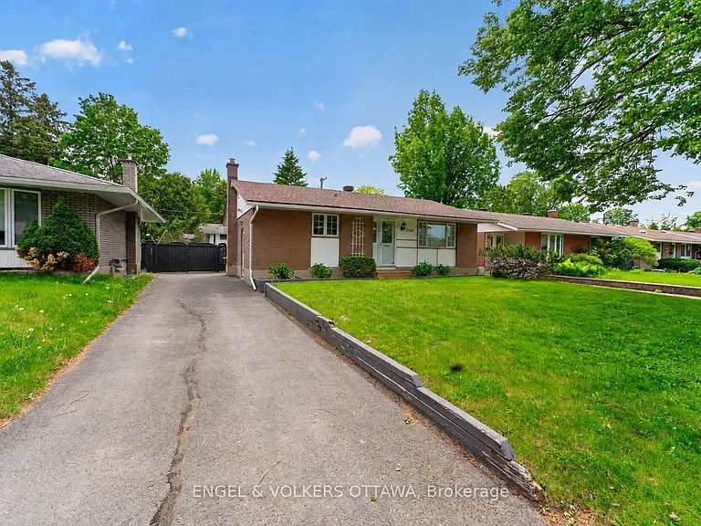 2548 Hanlon Ave — Photo 2