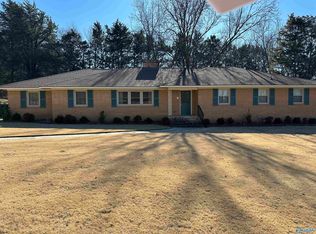 102 Jones Valley Dr SE, Huntsville, AL 35802