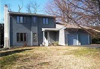 1st image of 24 Bellemeade Ct