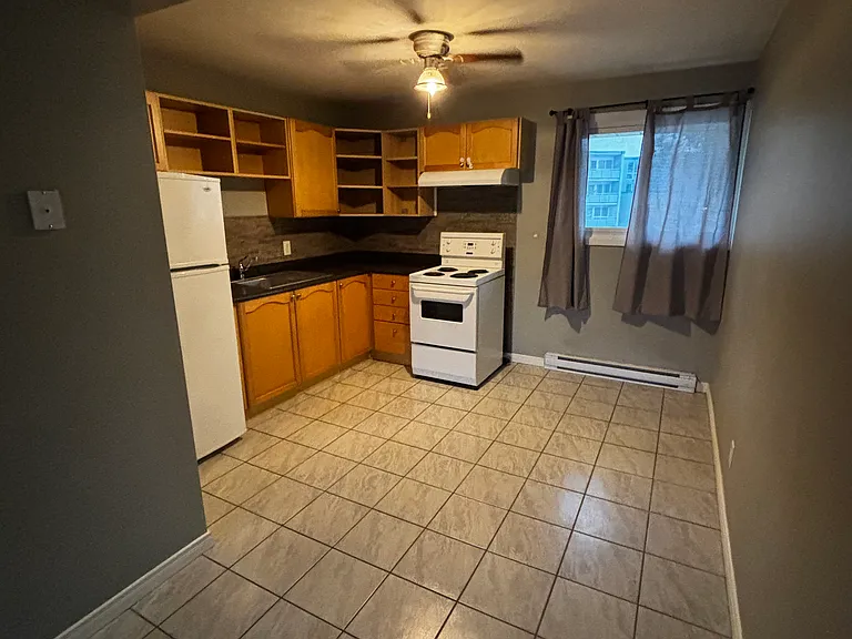 111 Conroy Cres #1 — Photo 4