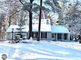 3601 Lookout Pt, Traverse City, MI 49686