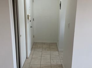 6103 98th Ave NW #3, Edmonton, AB T6A0A3