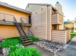 8236 Center Pkwy APT 60, Sacramento, CA 95823