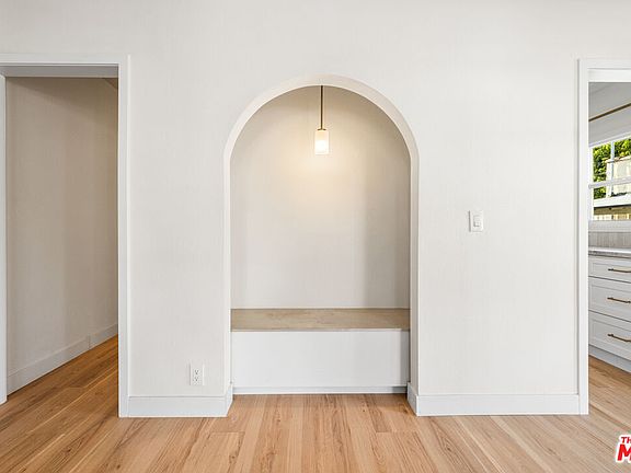 2nd image of 614 Romulo St