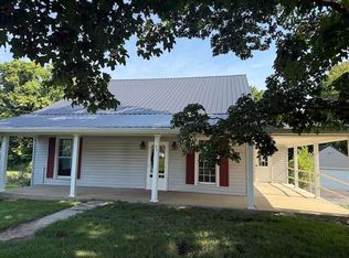 44 Mill Rd, Parksville, KY 40464