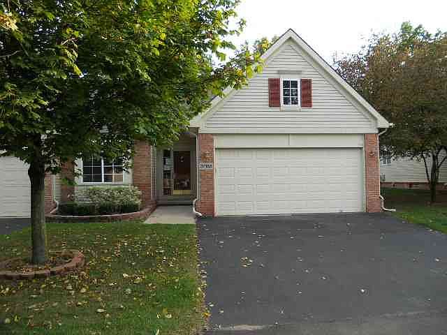 1st image of 37185 Amhurst Dr