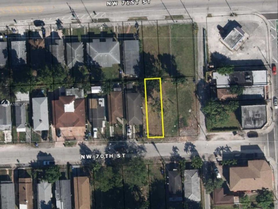 2nd image of 1531 NW 70th St