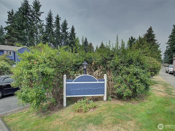 21906 56th Avenue W #C2, Mountlake Terrace, WA 98043