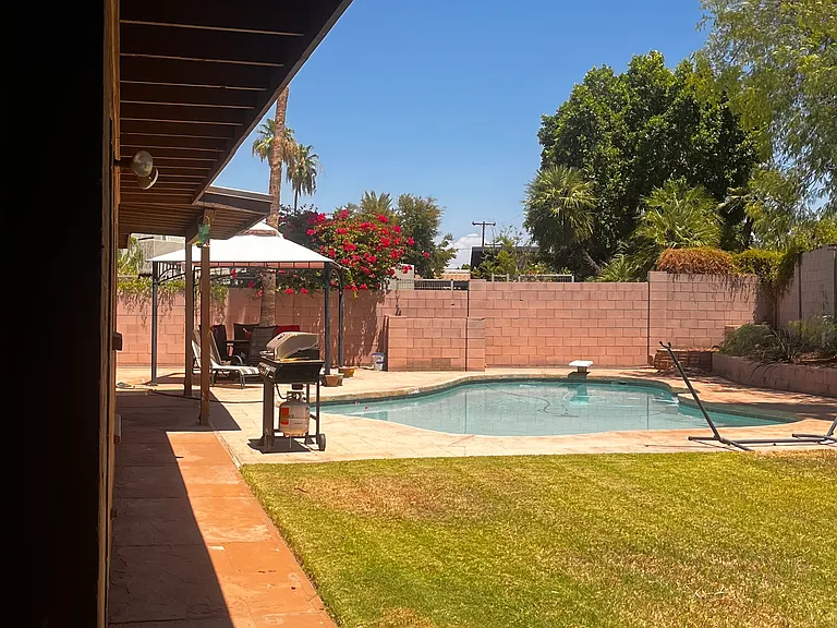 3315 E Vogel Ave — Photo 6