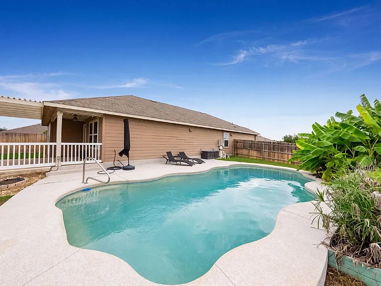 277 Orion Dr — Photo 39