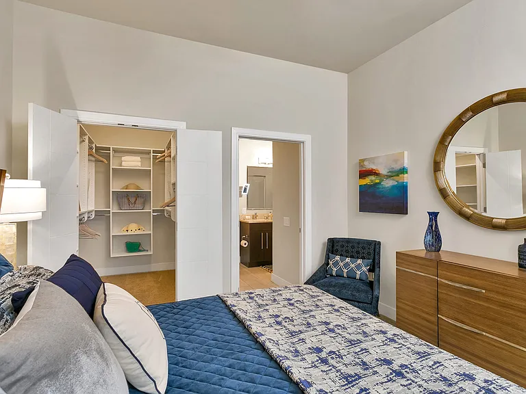 Aster Apartments — Photo 22