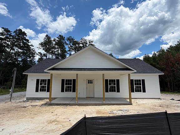 3rd image of 164 Longleaf Dr