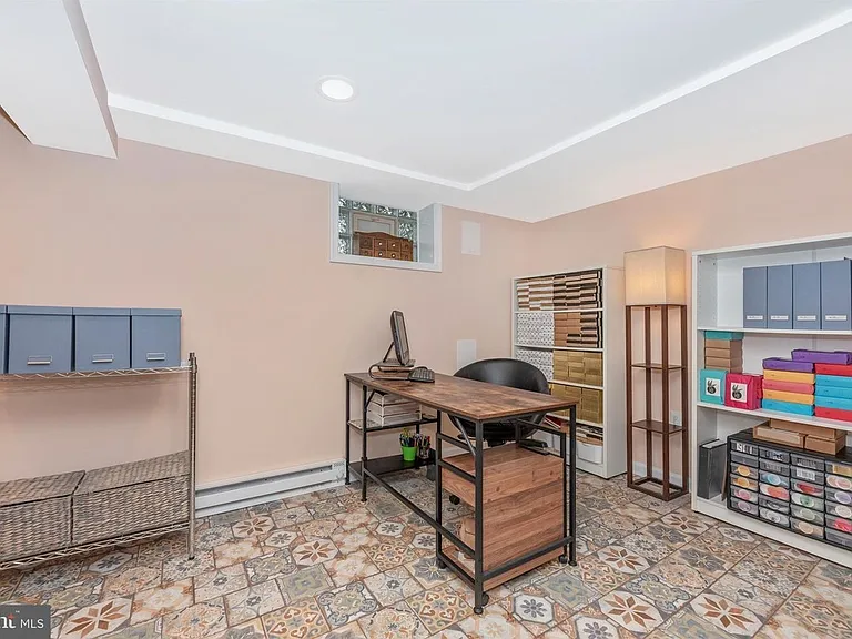 7023 Deerfield Rd — Photo 15