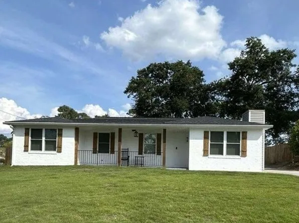 612 Dennis Dr, Martinez, GA 30907