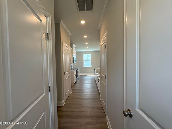 4th image of 633 Ashburn Drive #Wd329
