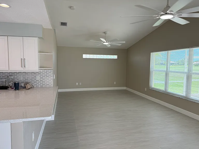 11574 Royal Tee Cir — Photo 5