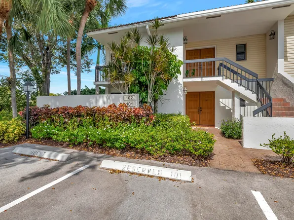 6904 Willow Wood Drive #101, Boca Raton, FL 33434