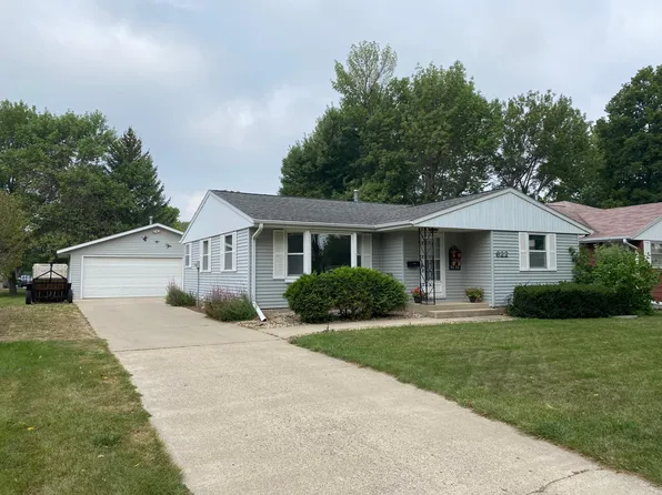 622 Orchard Rd, Worthington, MN 56187