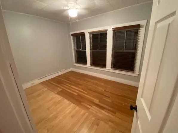 718 Belmont St #3, Manchester, NH 03104