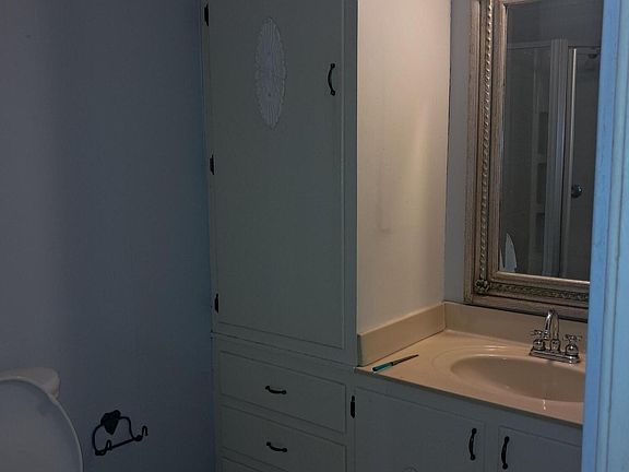 5th image of 1409 Rhem Street