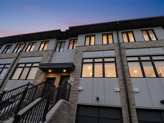 3rd image of 527 Shaver Rd #21