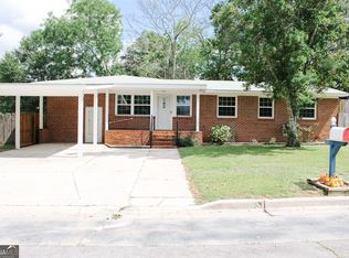 705 Goodge St, Claxton, GA 30417