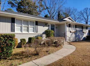 4907 Farm Pond Ln, Charlotte, NC 28212
