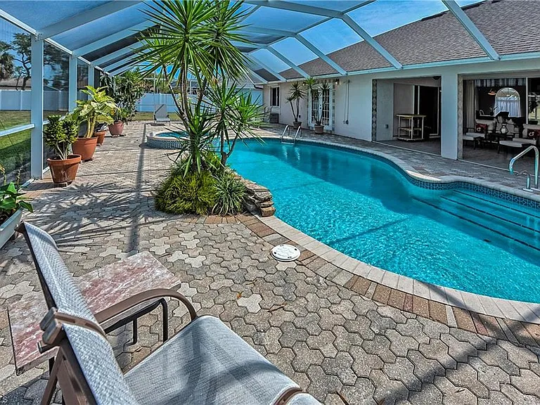 10839 Sea Coral Ct — Photo 1